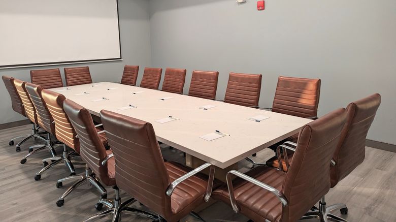 <b>Candlewood Suites Tulsa Hills-Jenks Meeting</b>. Images powered by <a href="https://www.leonardoworldwide.com/" title="Leonardo Worldwide" target="_blank">Leonardo</a>.