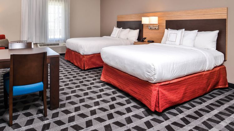 TownePlace Suites Charleston Suite