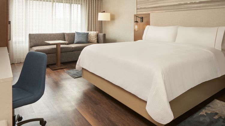 The Westin Indianapolis Room