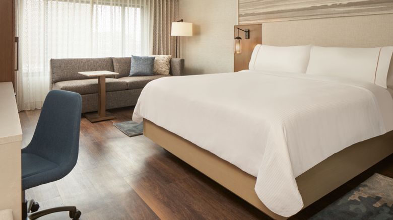 <b>The Westin Indianapolis Room</b>. Images powered by <a href="https://www.leonardoworldwide.com/" title="Leonardo Worldwide" target="_blank">Leonardo</a>.
