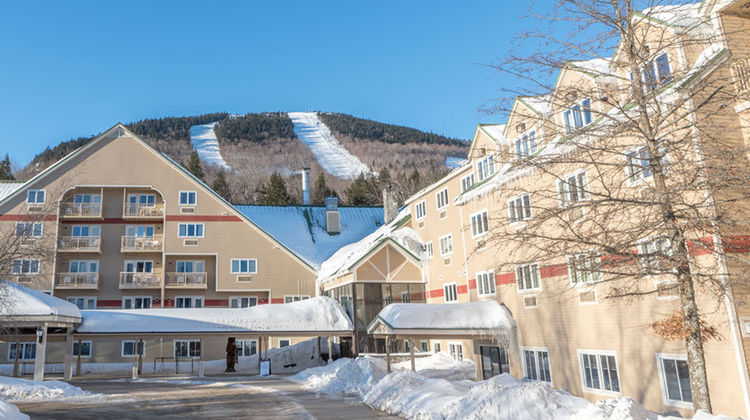 Grand Summit Hotel at Attitash Exterior