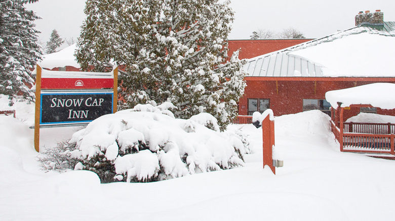 <b>Snow Cap Inn Exterior</b>. Images powered by <a href="https://www.leonardoworldwide.com/" title="Leonardo Worldwide" target="_blank">Leonardo</a>.