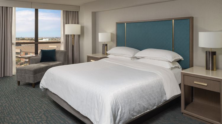 Sheraton Dallas Hotel by the Galleria Room