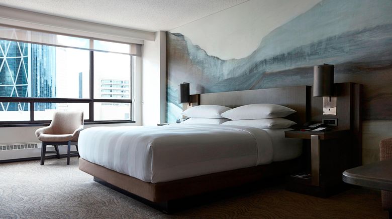 <b>Calgary Marriott Downtown Hotel Suite</b>. Images powered by <a href="https://www.leonardoworldwide.com/" title="Leonardo Worldwide" target="_blank">Leonardo</a>.