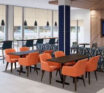 Holiday Inn Express Evansville West Lobby