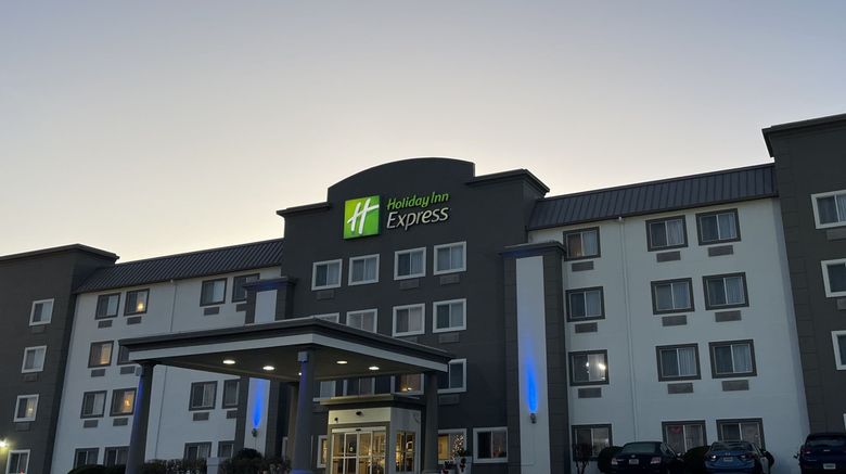 <b>Holiday Inn Express Evansville West Exterior</b>. Images powered by <a href="https://www.leonardoworldwide.com/" title="Leonardo Worldwide" target="_blank">Leonardo</a>.