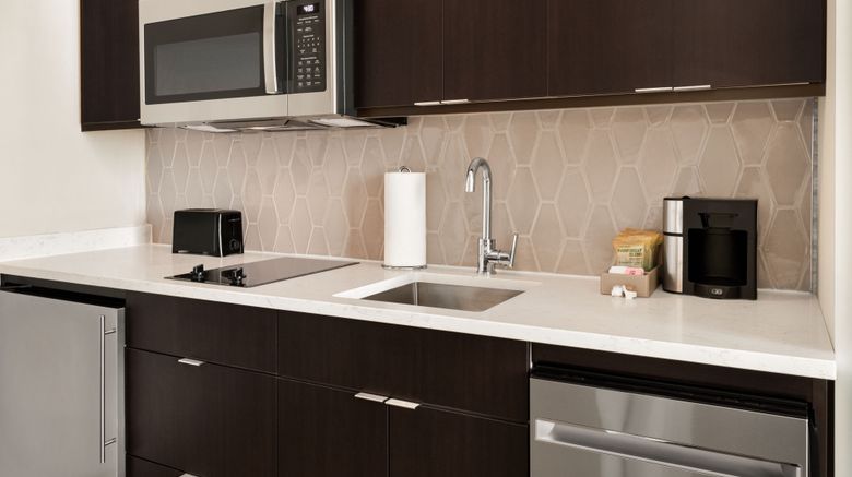 <b>Residence Inn New York JFK Airport Suite</b>. Images powered by <a href="https://www.leonardoworldwide.com/" title="Leonardo Worldwide" target="_blank">Leonardo</a>.