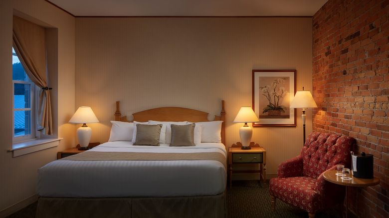 <b>St Eugene Golf Resort & Casino Room</b>. Images powered by <a href="https://www.leonardoworldwide.com/" title="Leonardo Worldwide" target="_blank">Leonardo</a>.