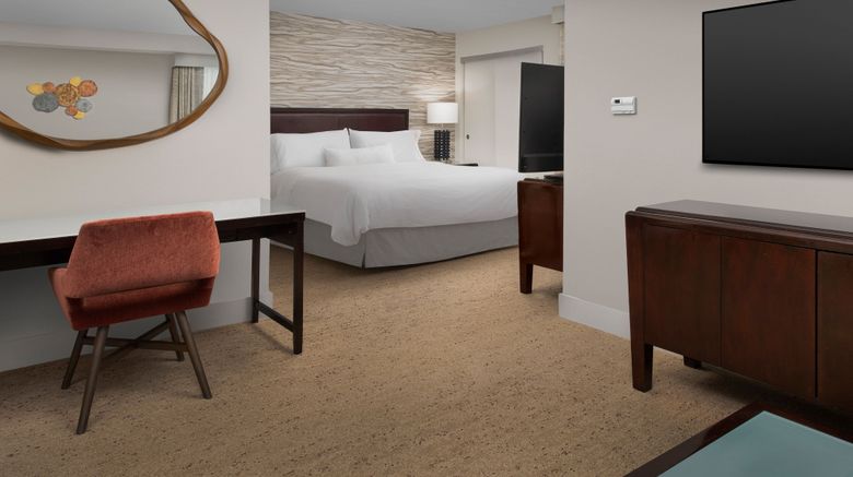 <b>The Westin Dallas Fort Worth Airport Suite</b>. Images powered by <a href="https://www.leonardoworldwide.com/" title="Leonardo Worldwide" target="_blank">Leonardo</a>.