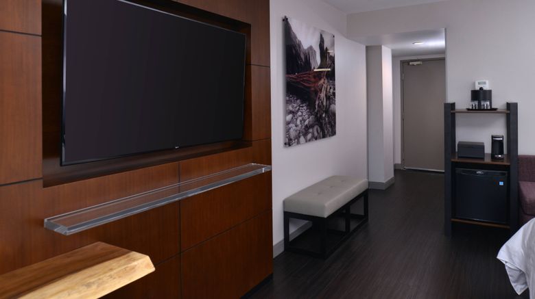 <b>Visalia Marriott Suite</b>. Images powered by <a href="https://www.leonardoworldwide.com/" title="Leonardo Worldwide" target="_blank">Leonardo</a>.