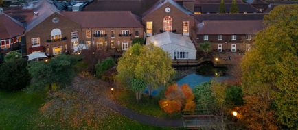 Delta Hotels Tudor Park Country Club Exterior