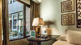 <b>The Singular Room</b>. Images powered by <a href="https://www.leonardoworldwide.com/" title="Leonardo Worldwide" target="_blank">Leonardo</a>.