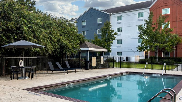 Candlewood Suites Hilton Head Pool
