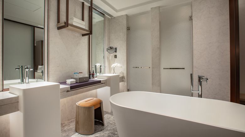 <b>Crowne Plaza Ya'an Room</b>. Images powered by <a href="https://www.leonardoworldwide.com/" title="Leonardo Worldwide" target="_blank">Leonardo</a>.