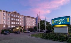 Staybridge Suites Milwaukee Arpt South