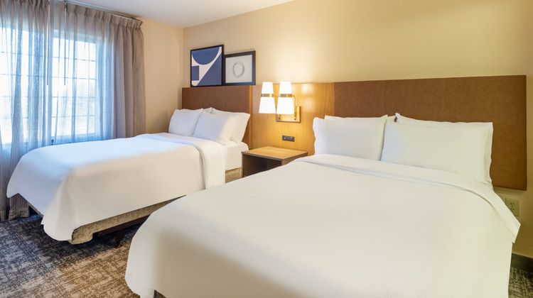Staybridge Suites Milwaukee Arpt South Suite