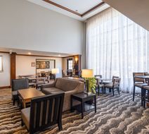 Staybridge Suites Milwaukee Arpt South Lobby