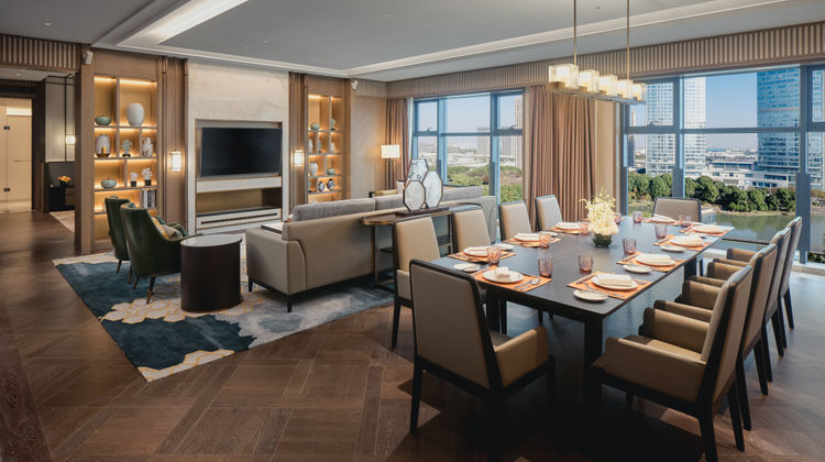 HUALUXE Kunshan Huaqiao Suite