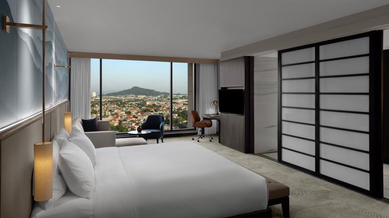 <b>Crowne Plaza Vinh Yen City Centre Room</b>. Images powered by <a href="https://www.leonardoworldwide.com/" title="Leonardo Worldwide" target="_blank">Leonardo</a>.