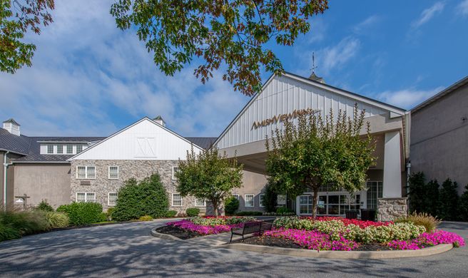 AmishView Inn & Suites Exterior