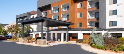 Courtyard Burlington Exterior