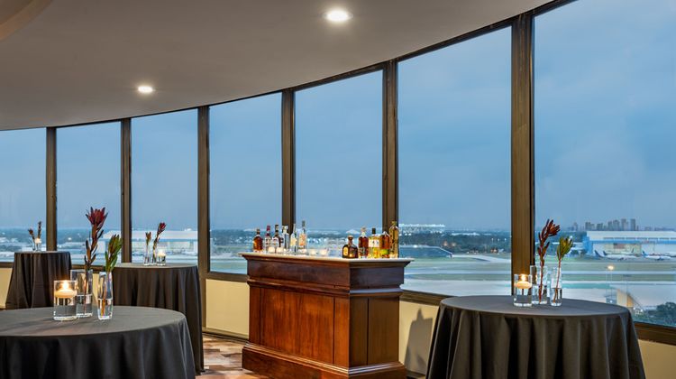 Tampa Airport Marriott Meeting