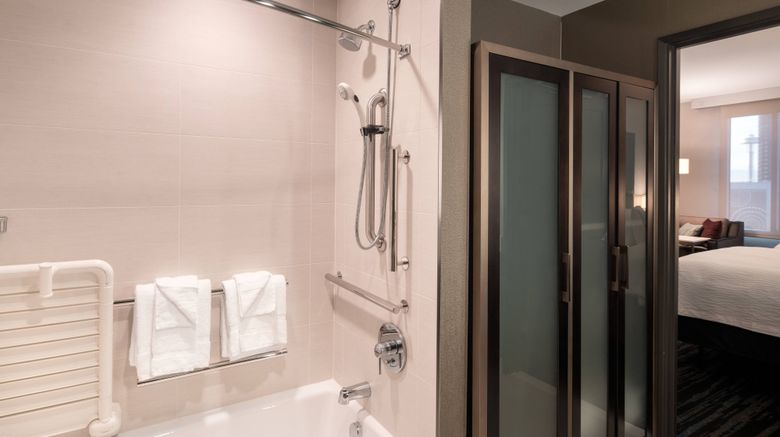<b>Residence Inn Seattle Downtown/Terry Ave Room</b>. Images powered by <a href="https://www.leonardoworldwide.com/" title="Leonardo Worldwide" target="_blank">Leonardo</a>.