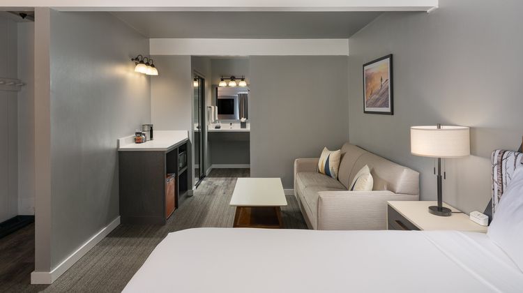 Tamarack Lodge Room