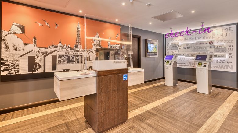 <b>Premier Inn Bournemouth West Cliff hotel Lobby</b>. Images powered by <a href="https://www.leonardoworldwide.com/" title="Leonardo Worldwide" target="_blank">Leonardo</a>.