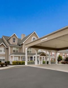 Red Roof Inn & Suites Knoxville East