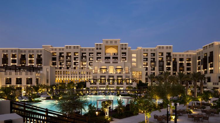 Jumeirah Gulf of Bahrain Resort & Spa Exterior