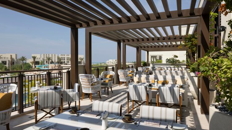 Jumeirah Gulf of Bahrain Resort & Spa Restaurant