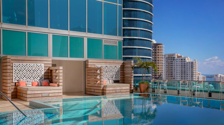 Hotel Beaux Arts Miami Pool