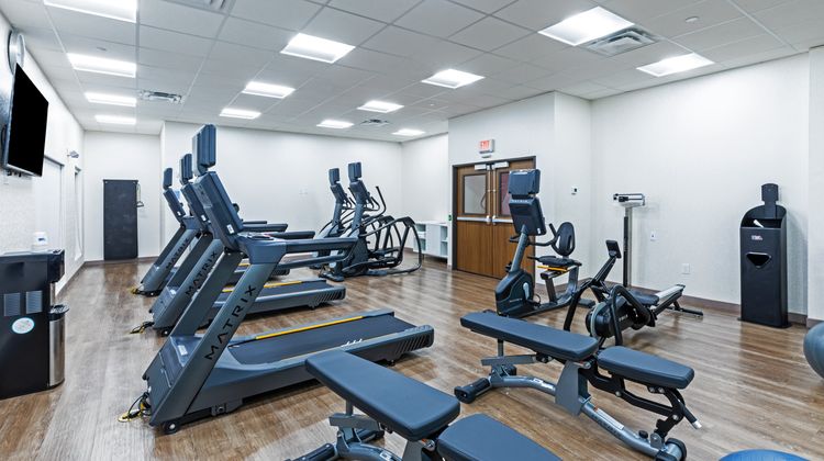 Holiday Inn Express & Suites N Downtown Health Club