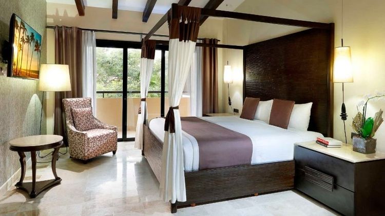 Grand Palladium Kantenah Resort & Spa Suite