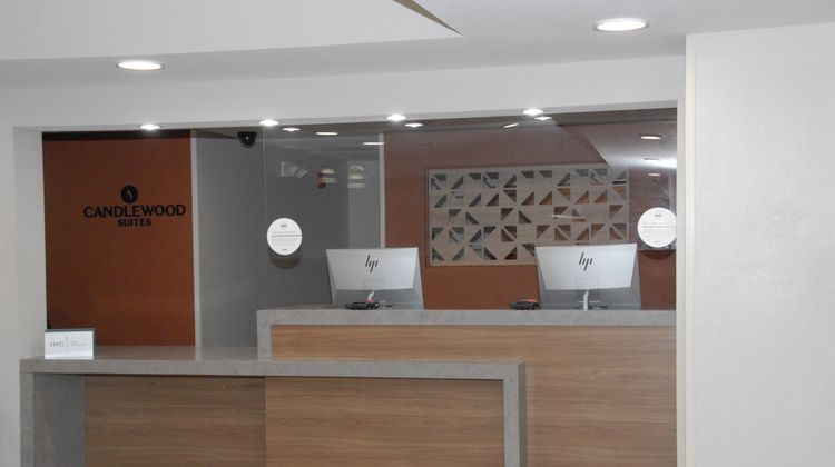Candlewood Suites Tallahassee Lobby