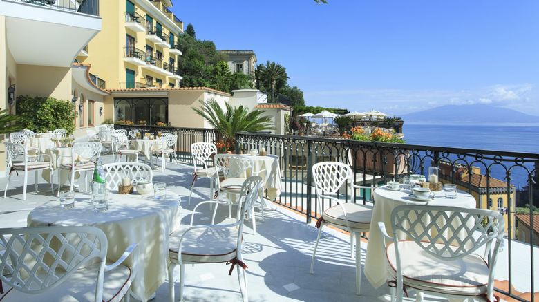 <b>Grand Hotel Capodimonte Room</b>. Images powered by <a href="https://www.leonardoworldwide.com/" title="Leonardo Worldwide" target="_blank">Leonardo</a>.