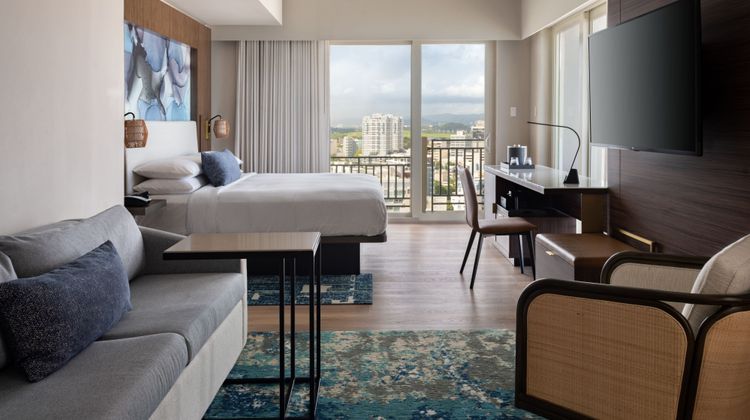 Marriott Resort & Stellaris Casino Suite