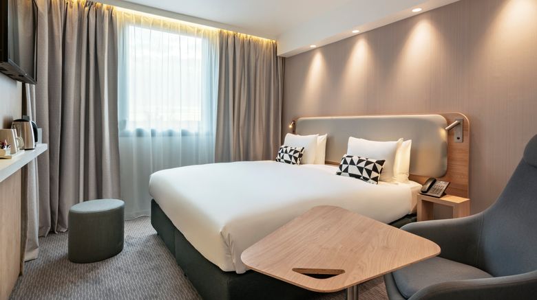 <b>Holiday Inn Express Marne la Vallee Room</b>. Images powered by <a href="https://www.leonardoworldwide.com/" title="Leonardo Worldwide" target="_blank">Leonardo</a>.