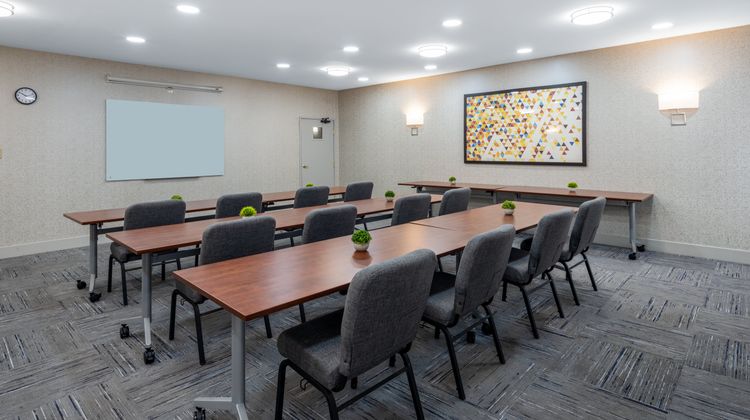 Holiday Inn Express Corydon Meeting