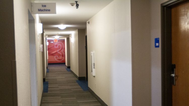 Holiday Inn Express Lobby
