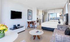Meriton Suites Broadbeach