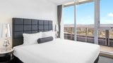 <b>Meriton Suites Broadbeach Suite</b>. Images powered by <a href="https://www.leonardoworldwide.com/" title="Leonardo Worldwide" target="_blank">Leonardo</a>.