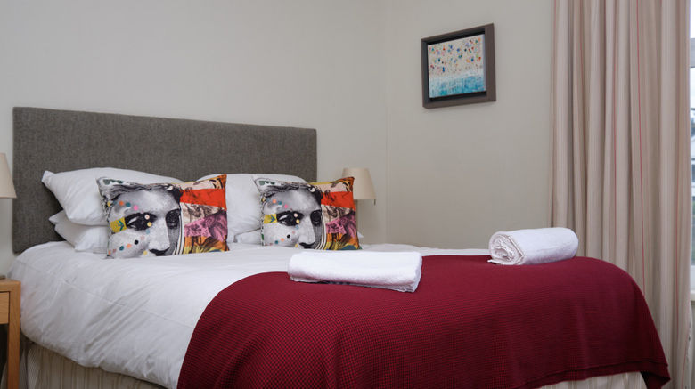 <b>Polurrian Bay Hotel Room</b>. Images powered by <a href="https://www.leonardoworldwide.com/" title="Leonardo Worldwide" target="_blank">Leonardo</a>.