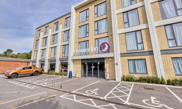 Premier Inn Bury St Edmunds North (A14)