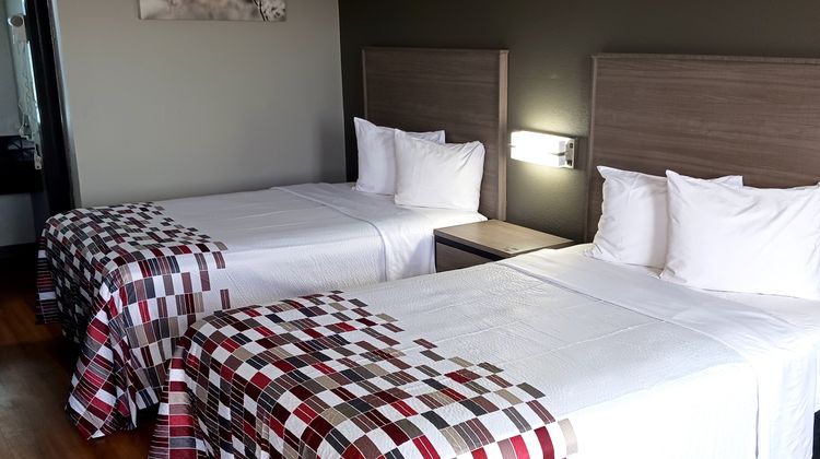 Red Roof Inn Fort Worth West Room