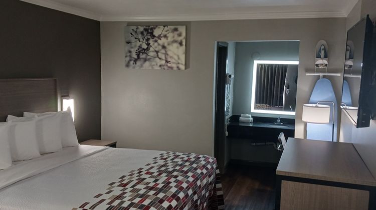 Red Roof Inn Fort Worth West Room