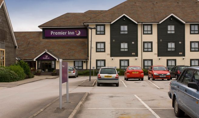 Premier Inn Doncaster (Lakeside) Exterior