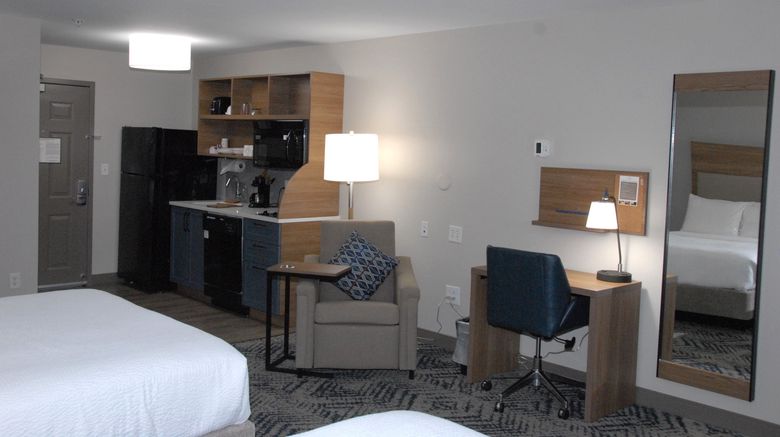 <b>Candlewood Suites Tallahassee Room</b>. Images powered by <a href="https://www.leonardoworldwide.com/" title="Leonardo Worldwide" target="_blank">Leonardo</a>.