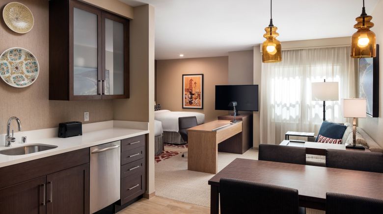 <b>Residence Inn Santa Barbara Goleta Suite</b>. Images powered by <a href="https://www.leonardoworldwide.com/" title="Leonardo Worldwide" target="_blank">Leonardo</a>.